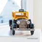 Preview: Handgefertigtes Modellfahrzeug N.Y.C. Taxi schwarz/gelb aus Metall (32 cm)